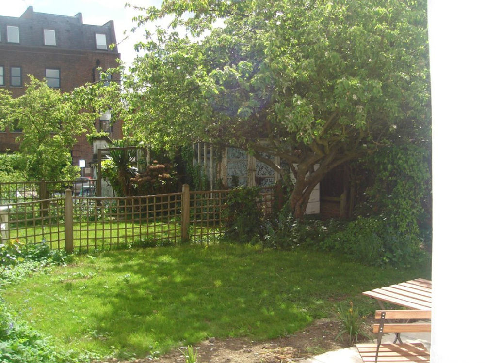 Lovely Garden Apartment In Wimbledon Town Centre With Private Parking By Wimbledon Holiday Lets Londra Exterior foto