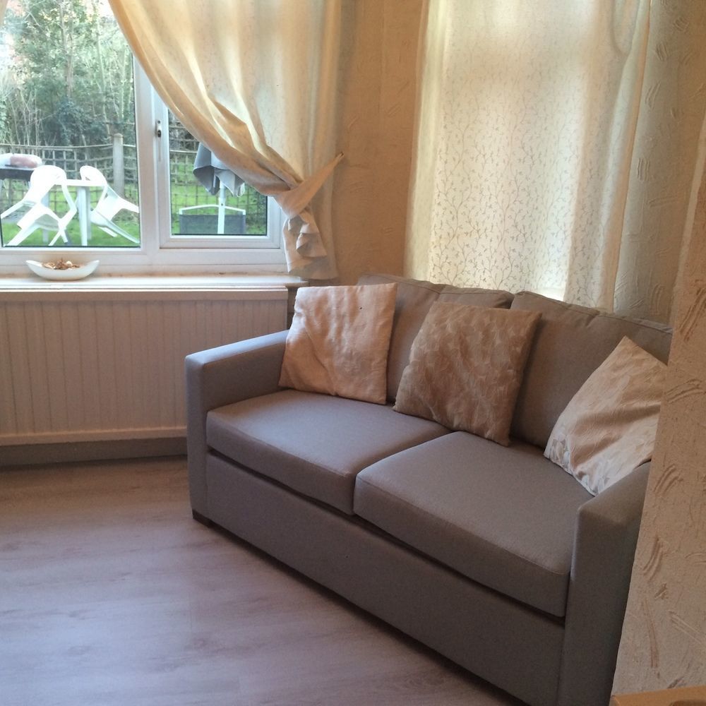 Lovely Garden Apartment In Wimbledon Town Centre With Private Parking By Wimbledon Holiday Lets Londra Exterior foto