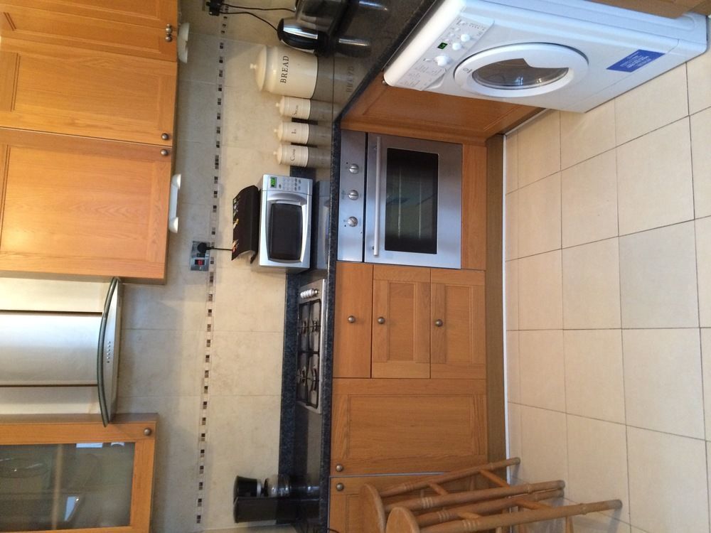 Lovely Garden Apartment In Wimbledon Town Centre With Private Parking By Wimbledon Holiday Lets Londra Exterior foto